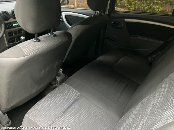 Renault SANDERO EXPRESSION 1.0 2009/2010